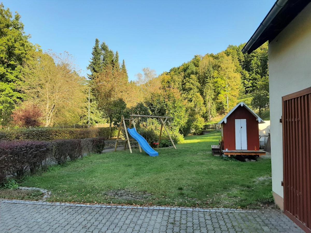 Ferienhaus Tiefenthal -Nicht Fuer Monteure- Бад-Штаффельштайн Экстерьер фото